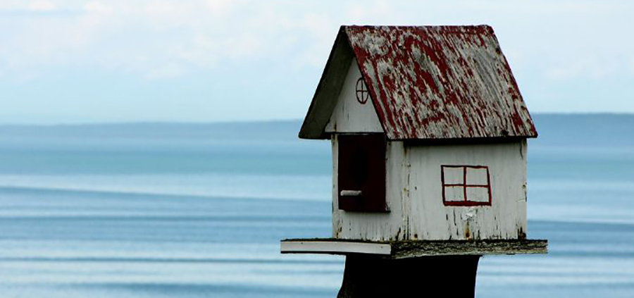 A_very_small_house