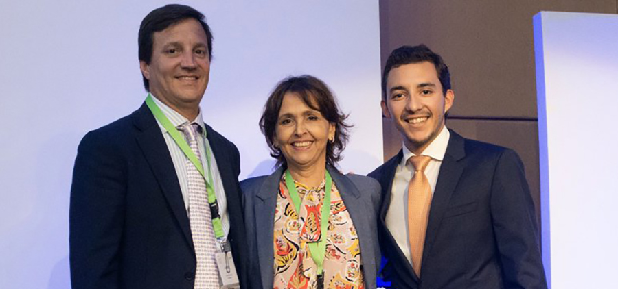 Enrique Martinez Guzman (right) 